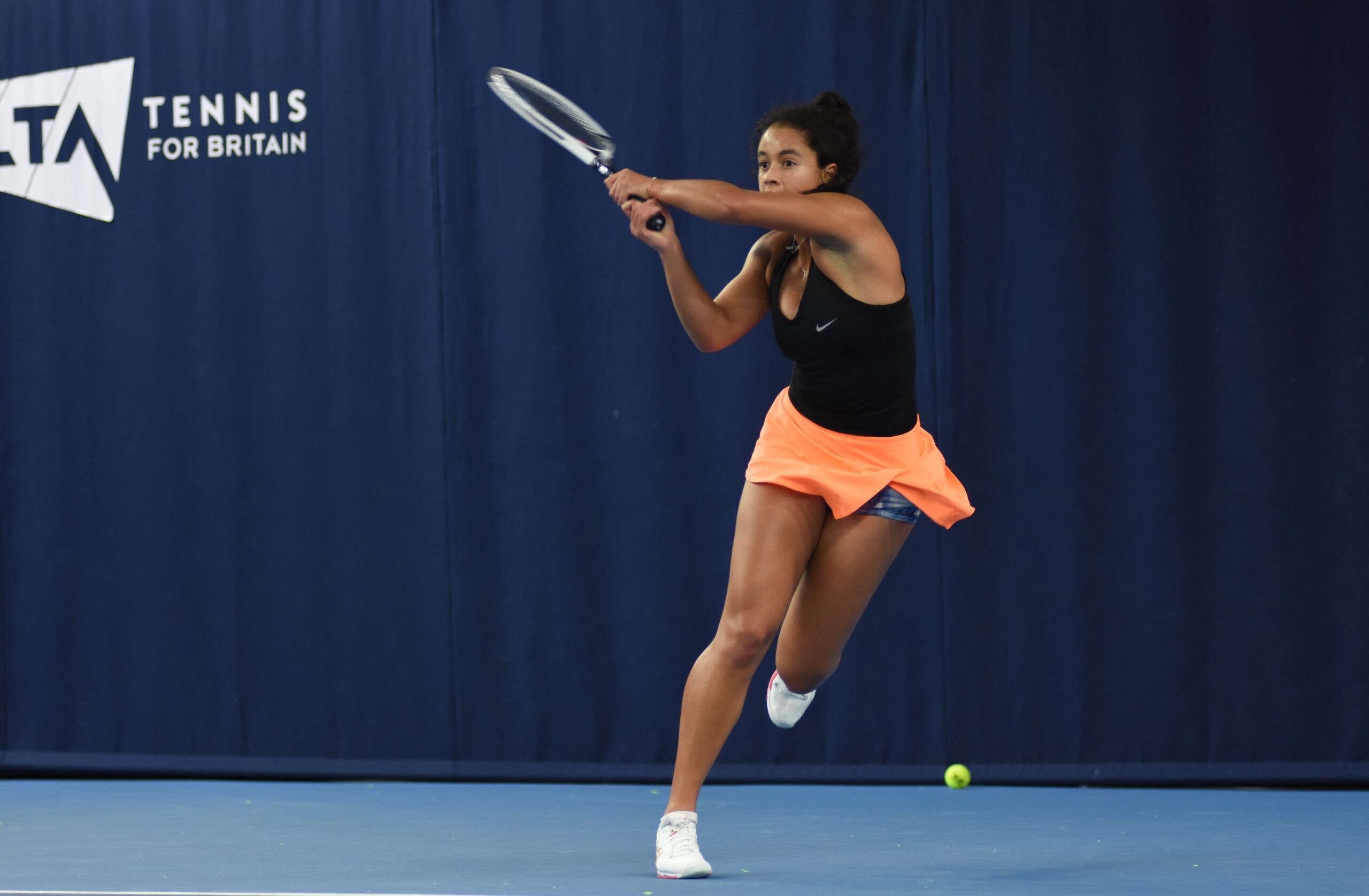 Week 4 | Day 1 Recap: Straight sets wins for Cox, Maloney, Stresnakova and Recci.